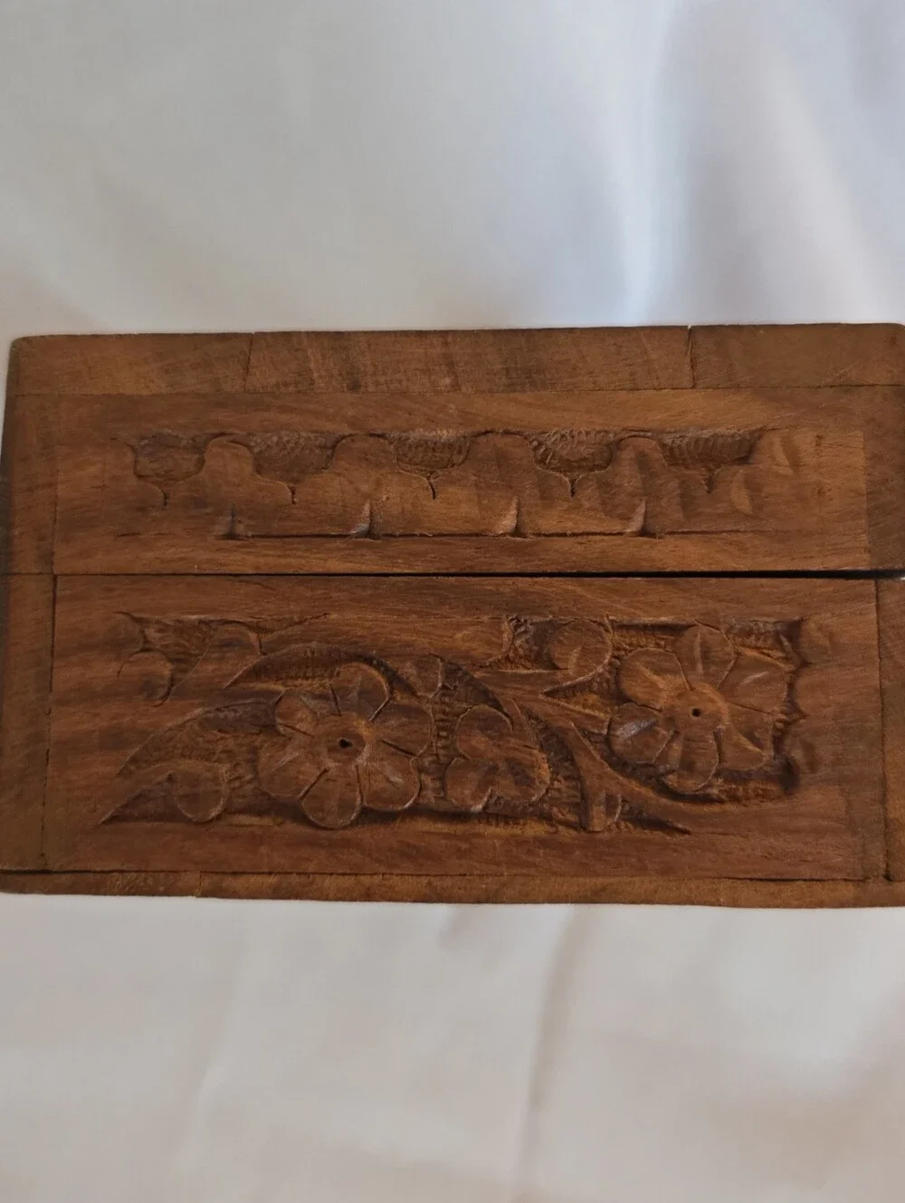 Vintage Hand Carved Wooden Taj Mahal Inlay Trinket Box India